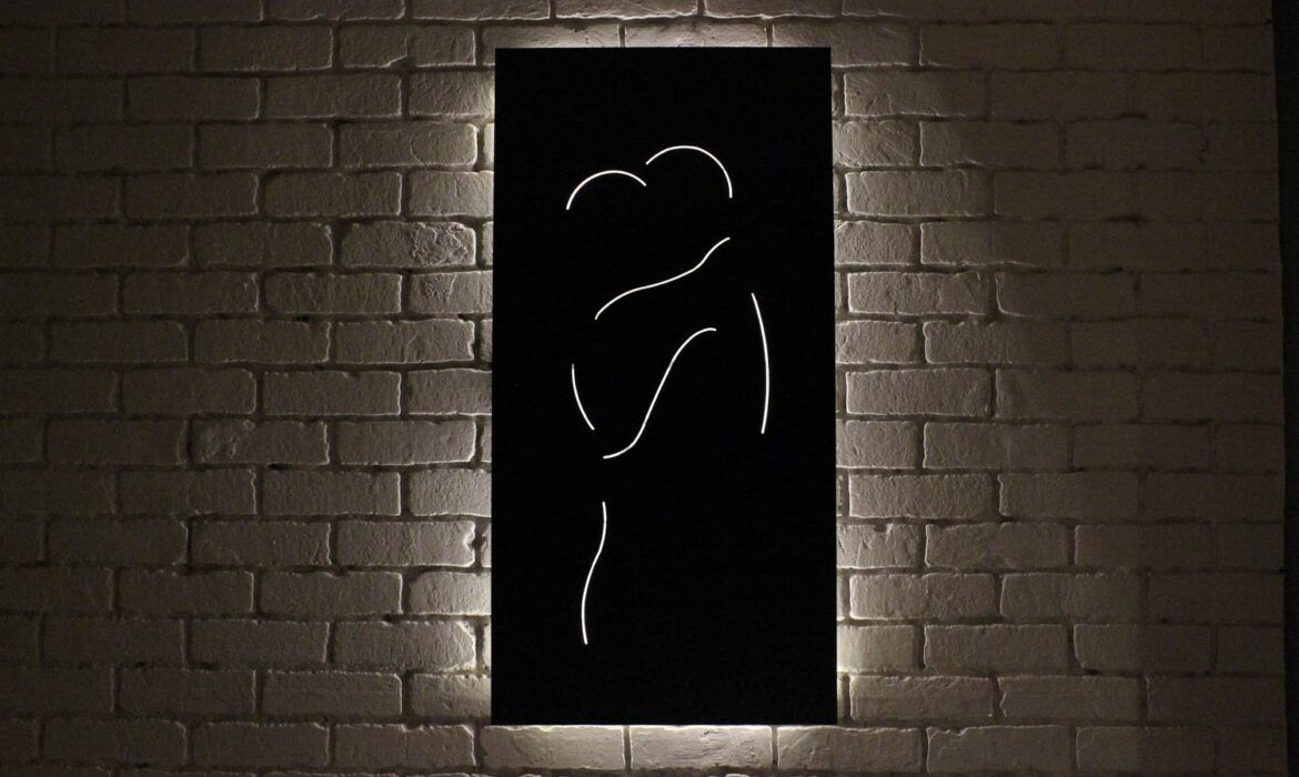 everlasting-hug-roumelight-2