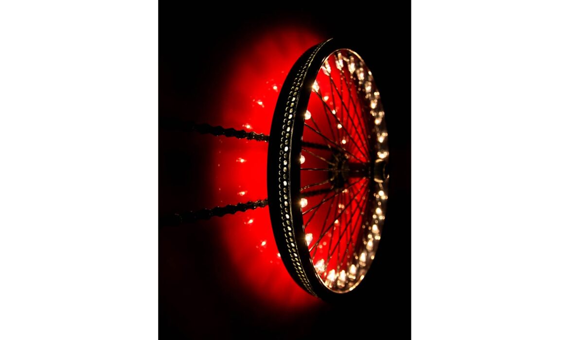 wheelight-Fuchsia-by-roumelight-2