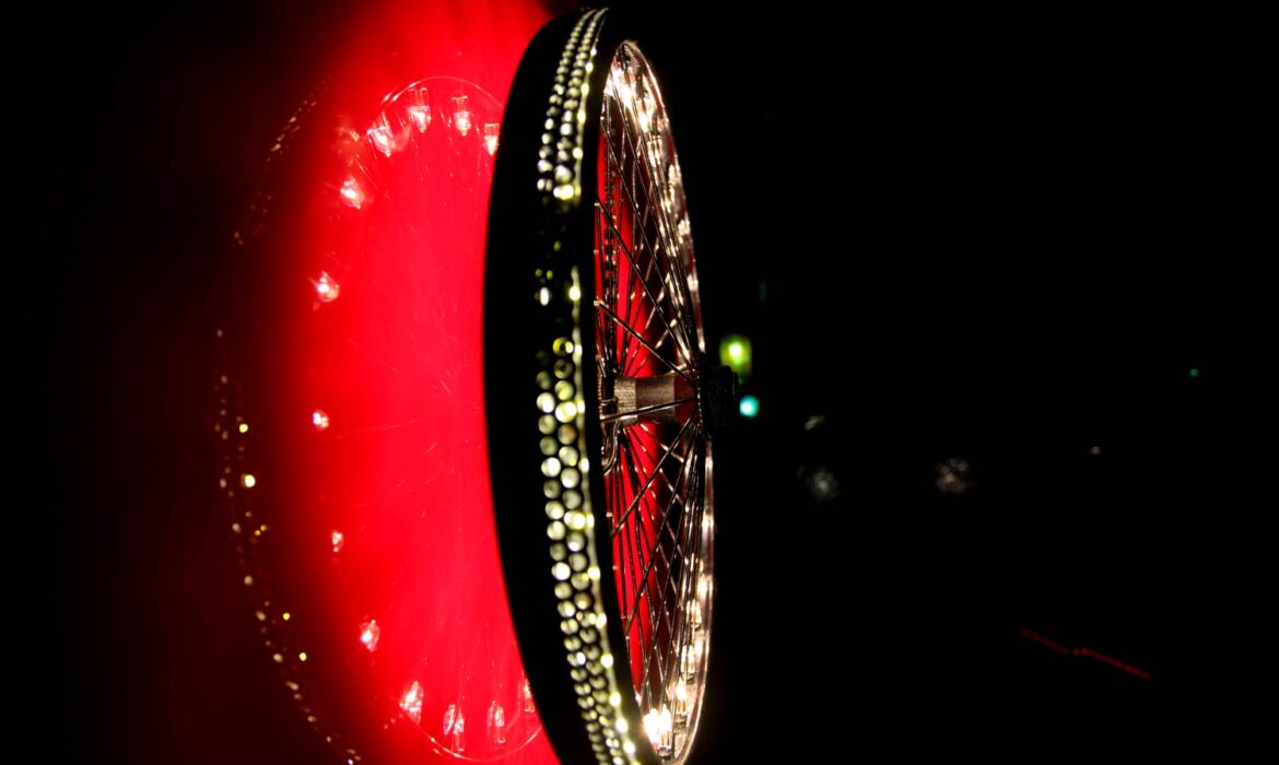 wheelight-Fuchsia-by-roumelight-5