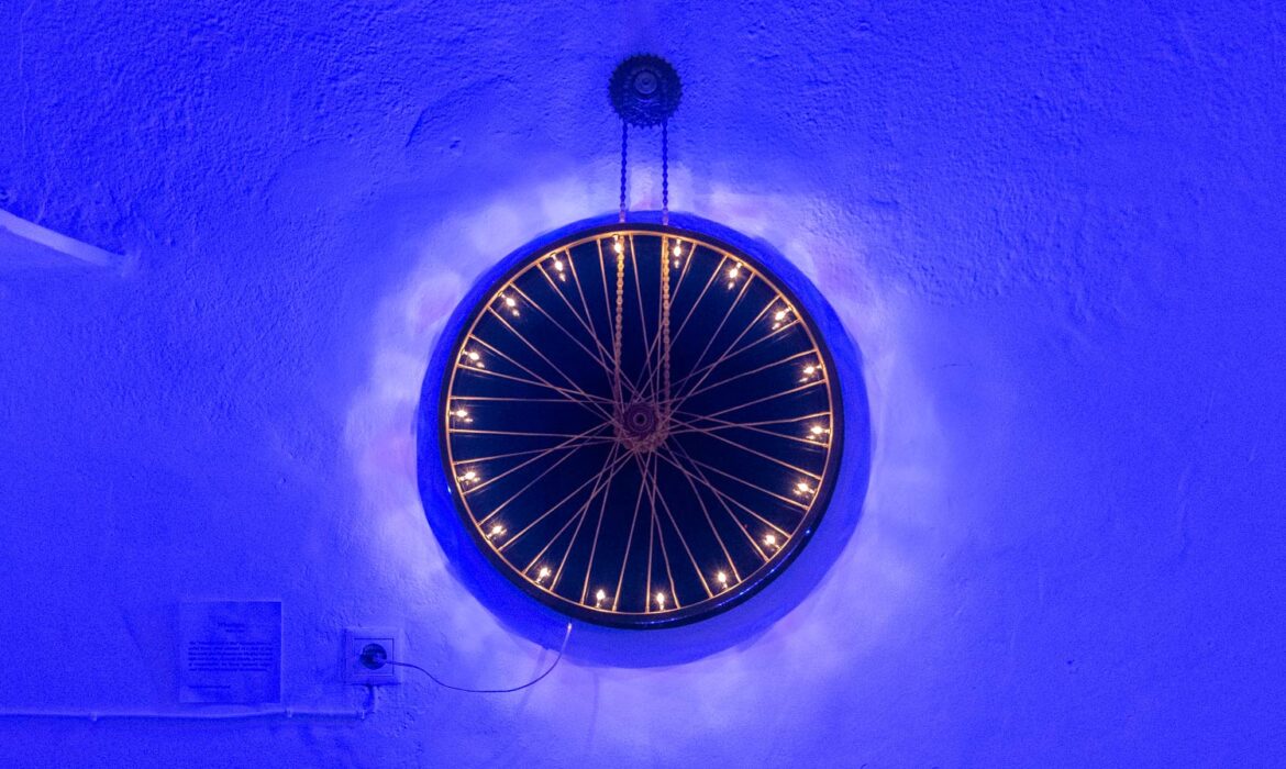 wheelight-gold-n-blue-by-roumelight-7