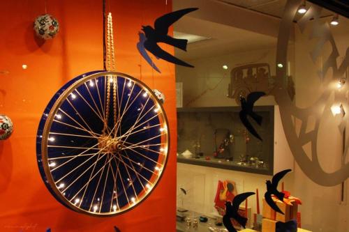 wheelight-gold-n-blue-by-roumelight-5